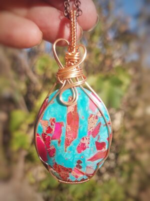 Jasper plus met koperdraad