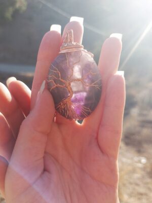 Amethist met Tree Of Life