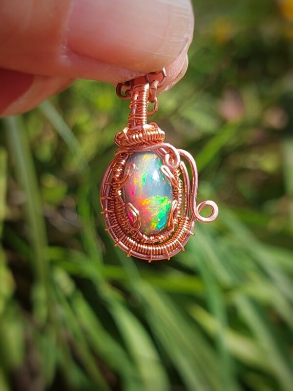 hanger opaal ethiopie koper draad hand made uniek (4)